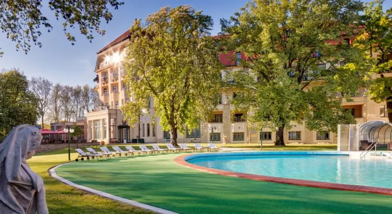 Thermia Palace