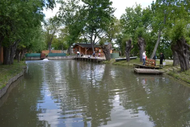 Piešťany + Fisherman’s Court — 2