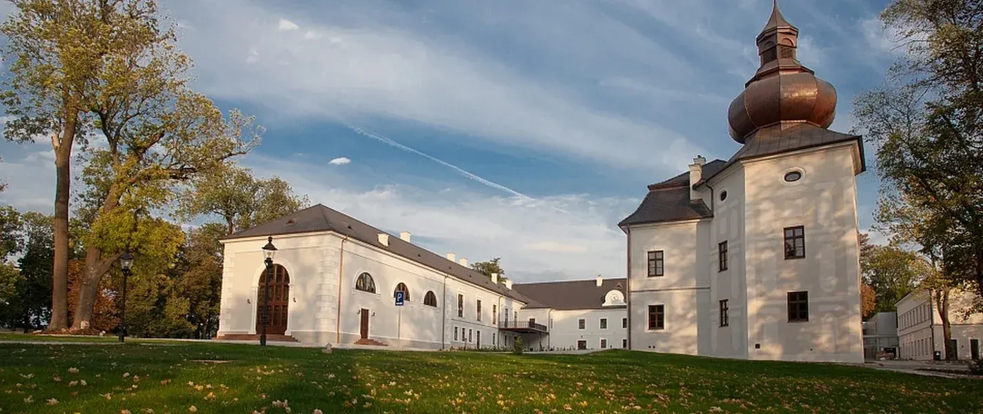 Oponice Castle