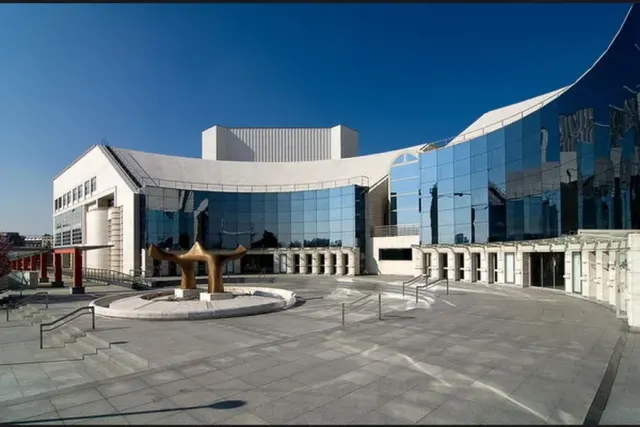 Словацкий национальный театр в Братиславе — 4